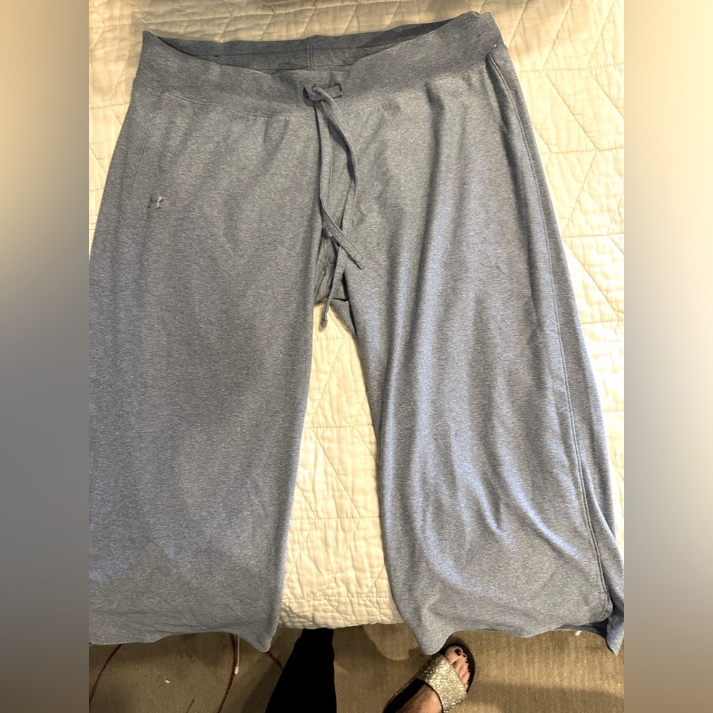 UA capri pants